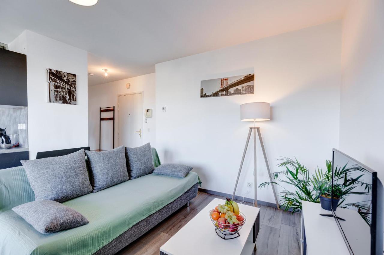 Ferienwohnung Viva Leman- Hypercentre - Vue Panoramique- Parking - Wifi Thonon-les-Bains Exterior foto